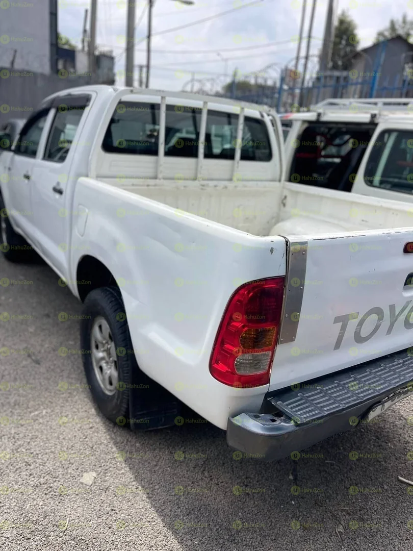 2010 Model-Toyota Hilux Double cab