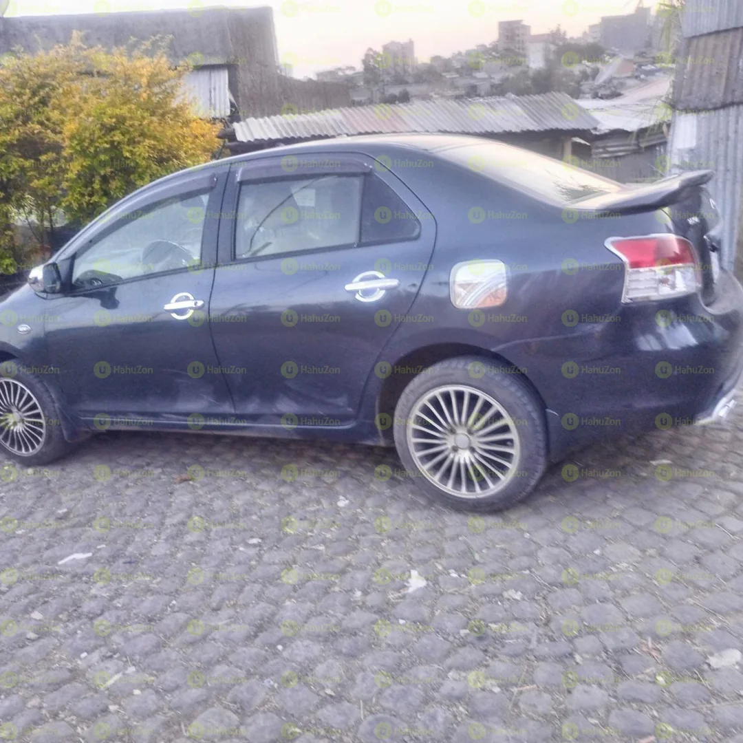 2007 Model-Toyota Yaris Belta