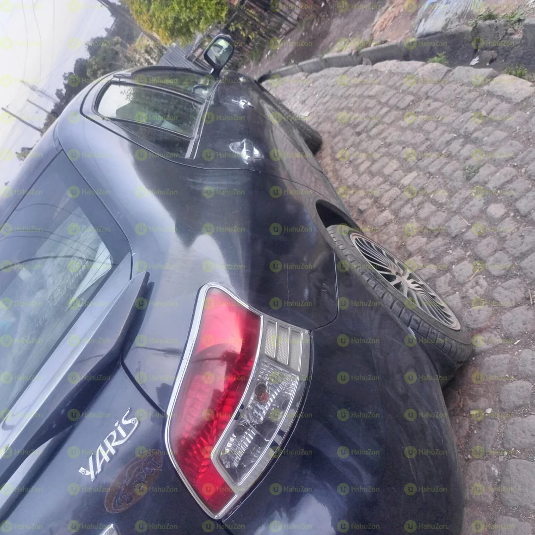 2007 Model-Toyota Yaris Belta