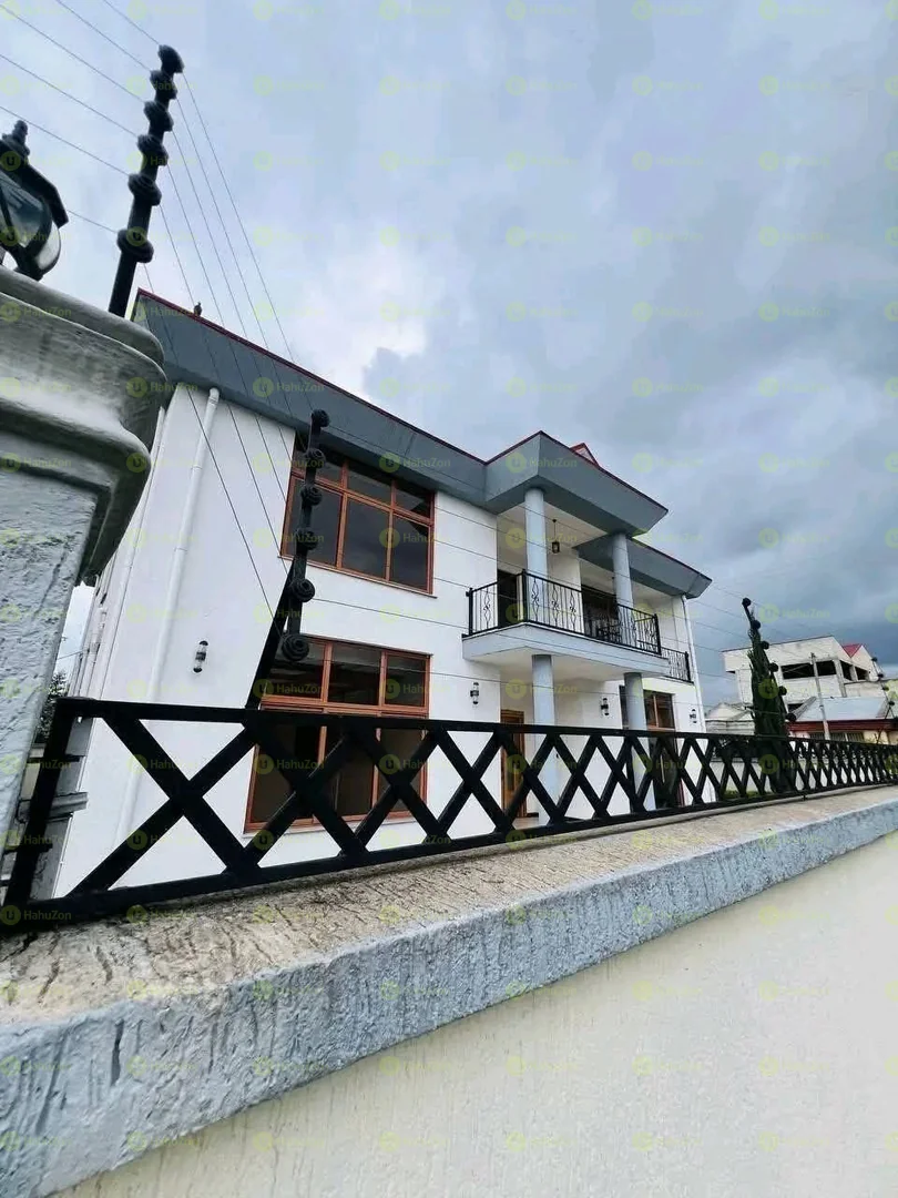 500 የሚሸጥ G+2 ቤት በCMC