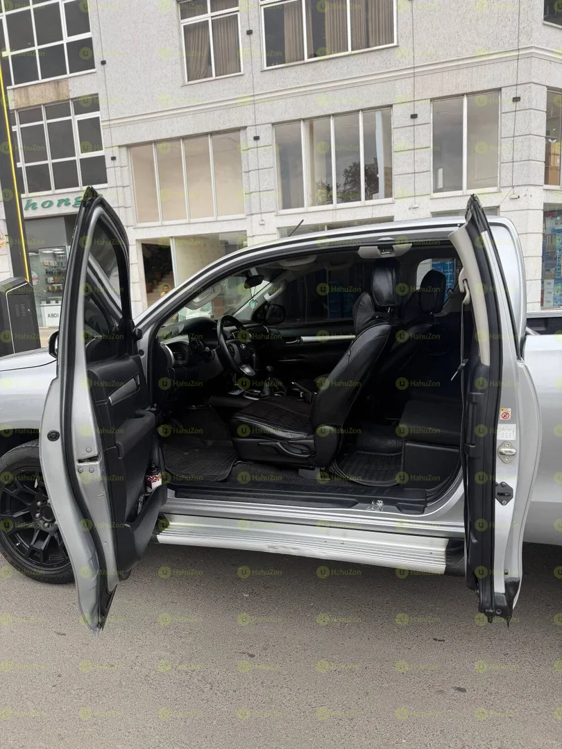 2017 Model-Toyota Revo King Cab