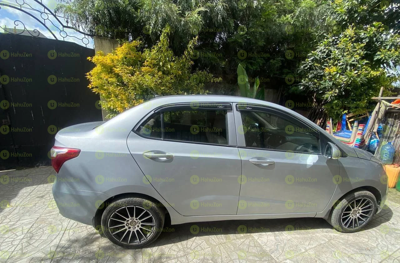 2020 Model-Hyundai Grand i10