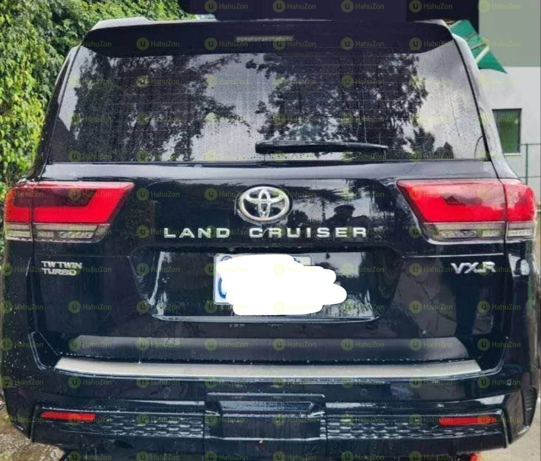 2023 Model-Toyota Land Cruiser VXR