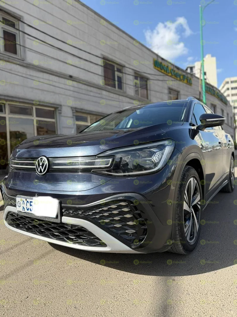 2016 Model-Volkswagen ID6 Crozz Pro