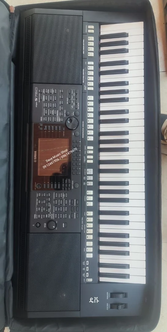 Yamaha Psr 750