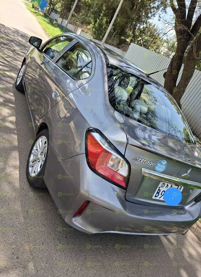 2021 Model-Mitsubishi Attrage Real