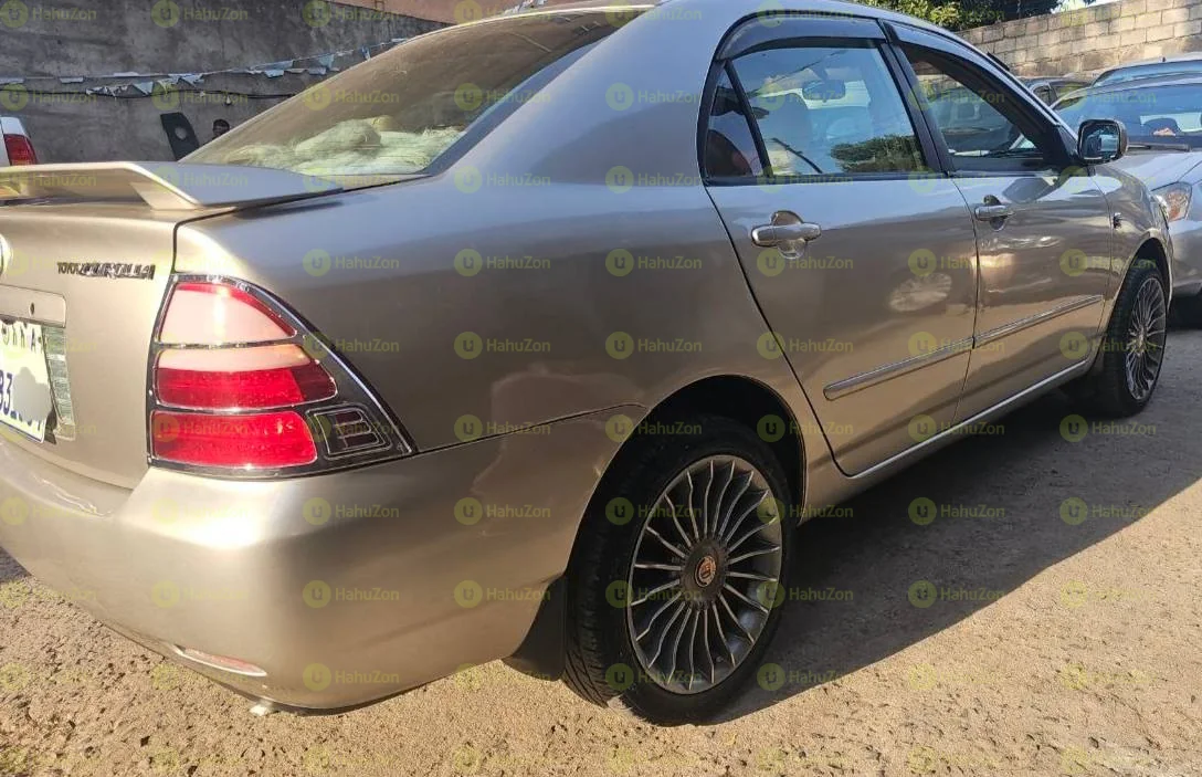 2005 Model-Toyota Corolla