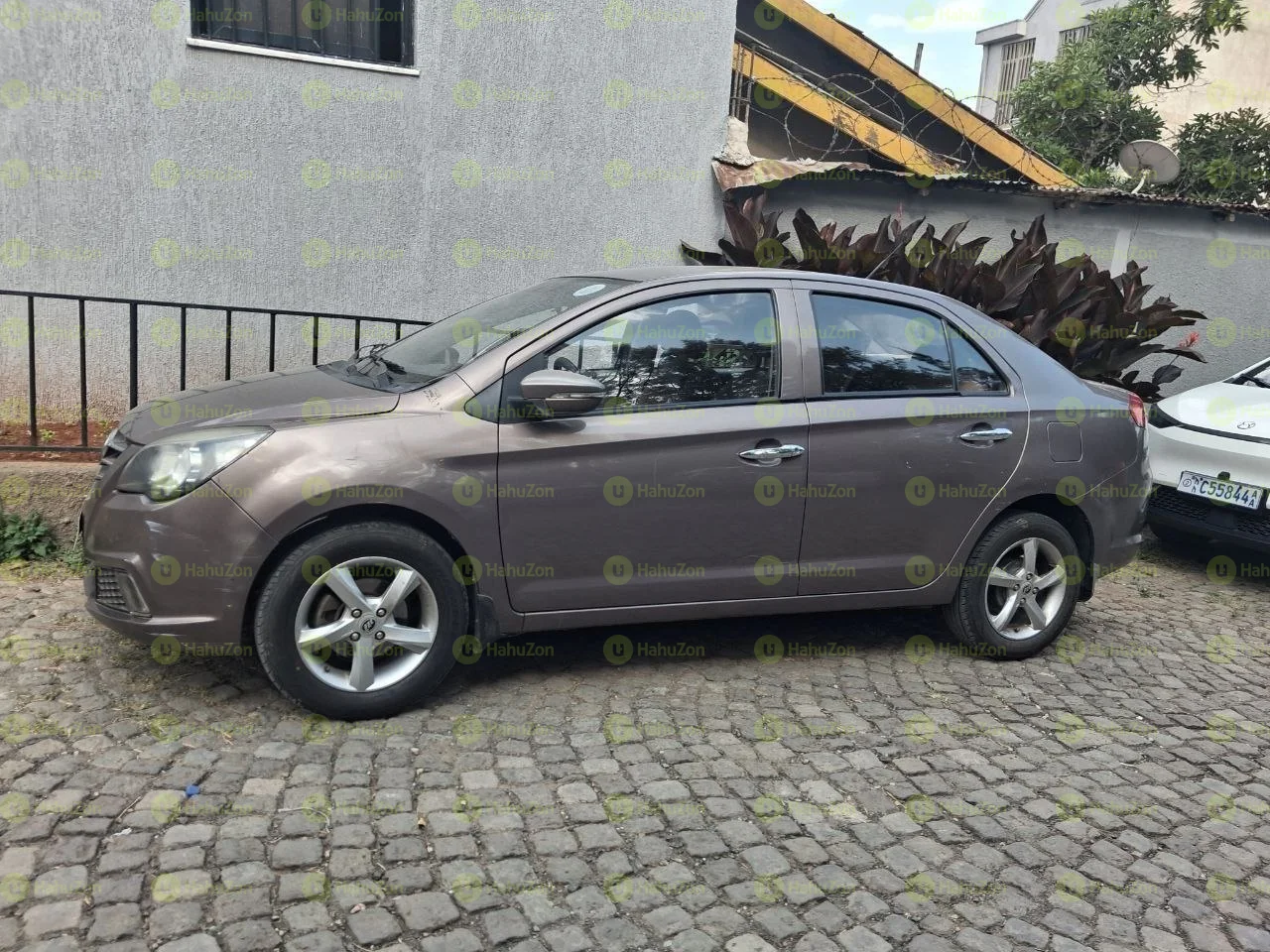 2016 Model-Lifan 530