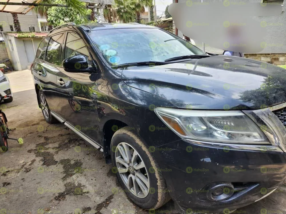 2013 Model-Nissan Pathfinder