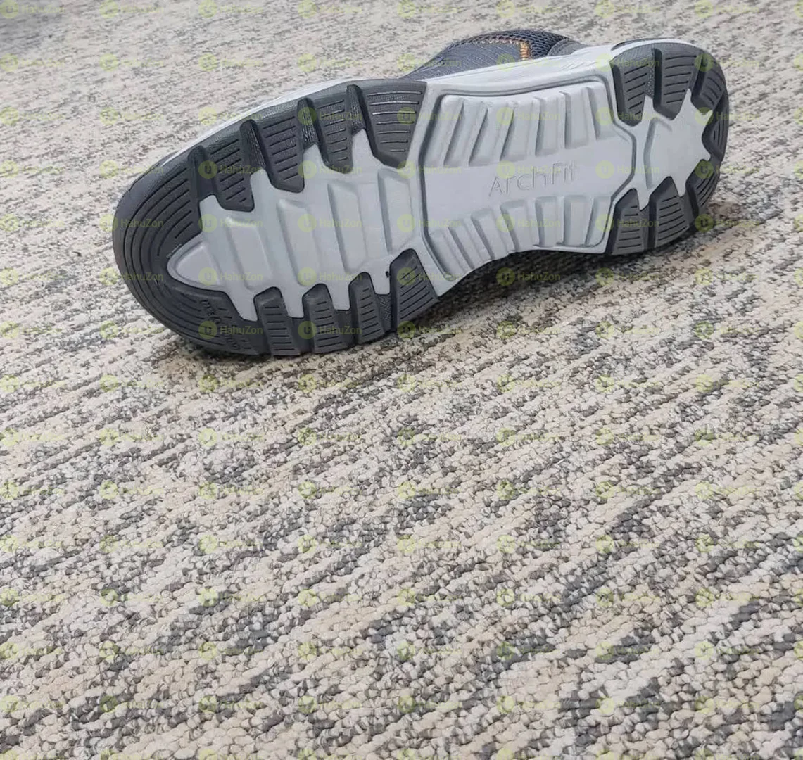 Sketchers Men's Shoes
