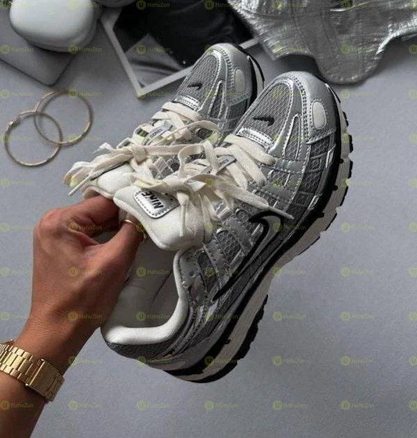 Nike P6000 Metallic Unisex Shoes