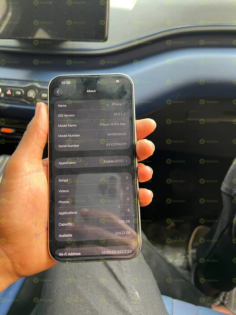 iPhone 16 Pro Max