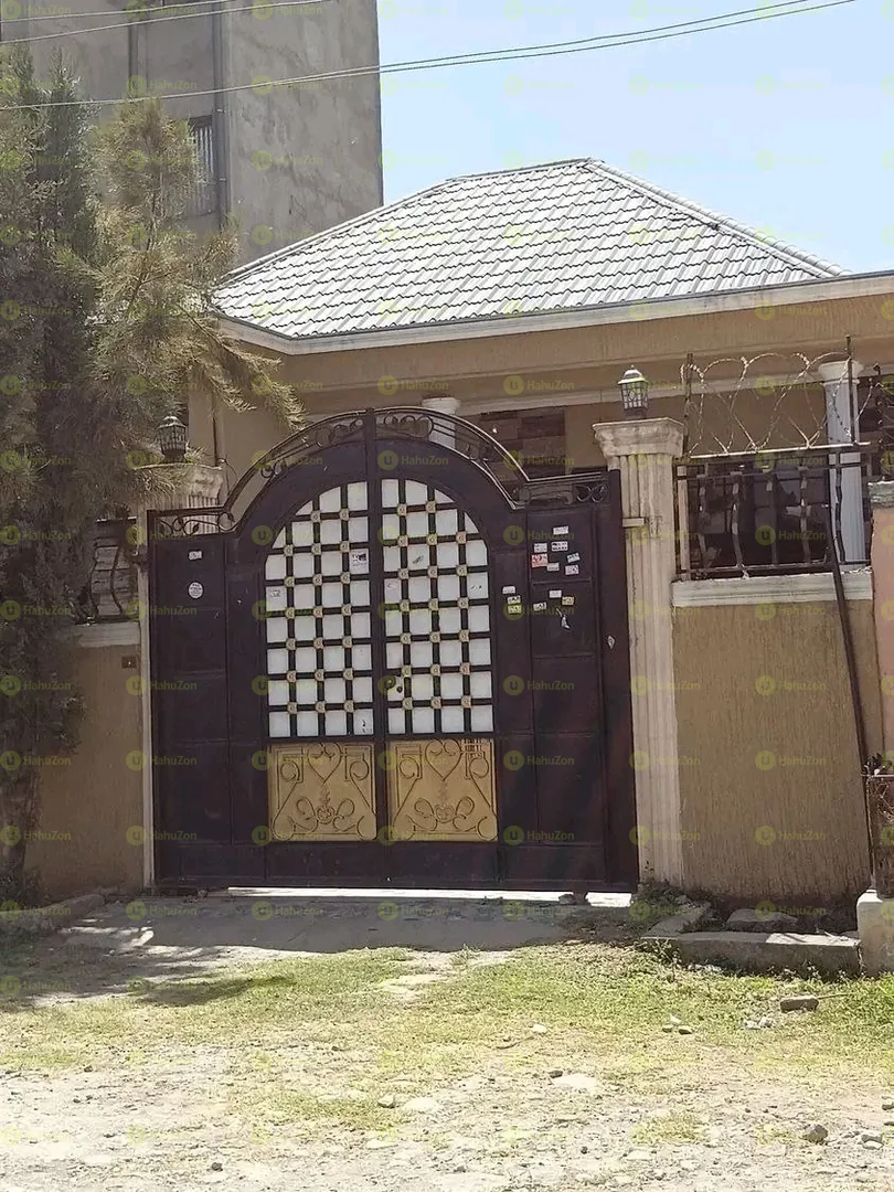 200 ካሬ የሚሸጥ ቪላ ቤት በአያት