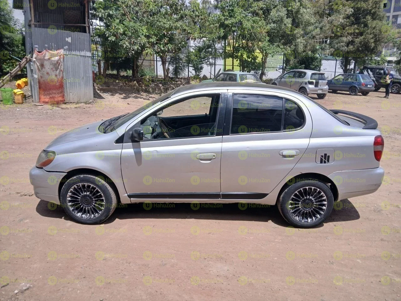 2001 Model-Toyota Platz