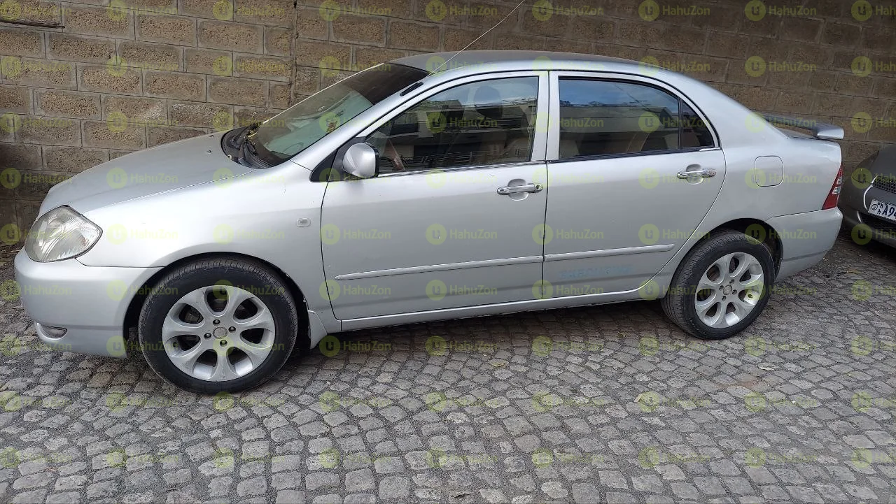 2004 Model-Toyota Corolla