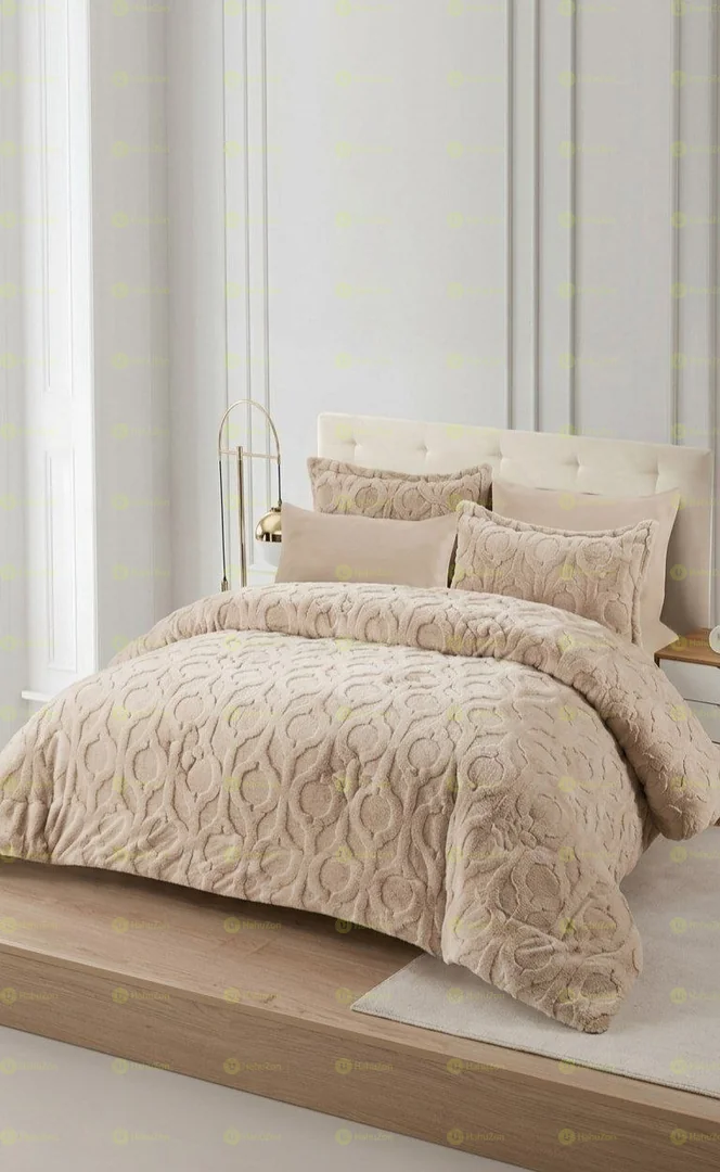 6 Pcs Comforter Set
