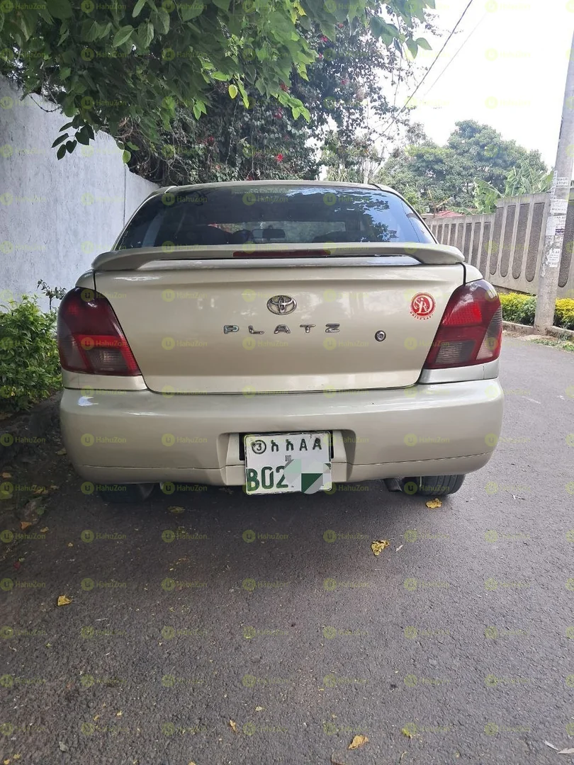 2001 Model-Toyota Platz