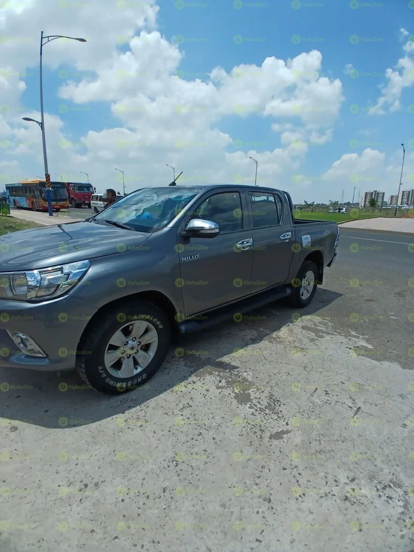 2019 Model-Toyota Hilux Revo