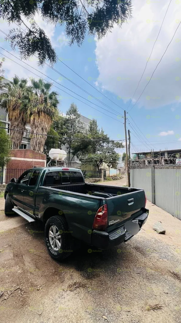 2008 Model-Toyota Tacoma