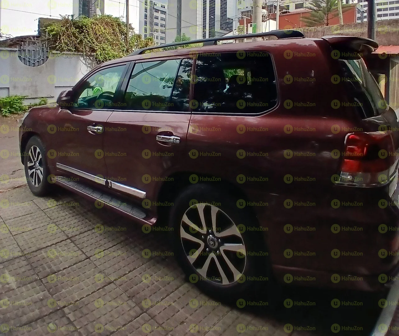 2011 Model-Toyota Landcruiser GXR