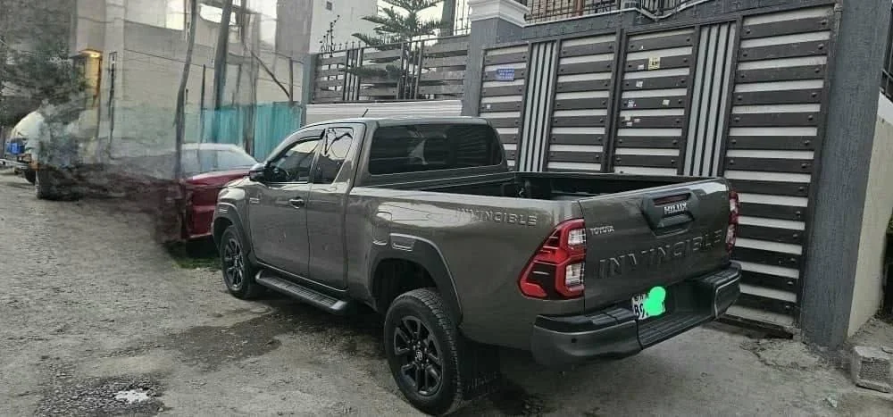 2021 Model-Toyota Hilux Invincible