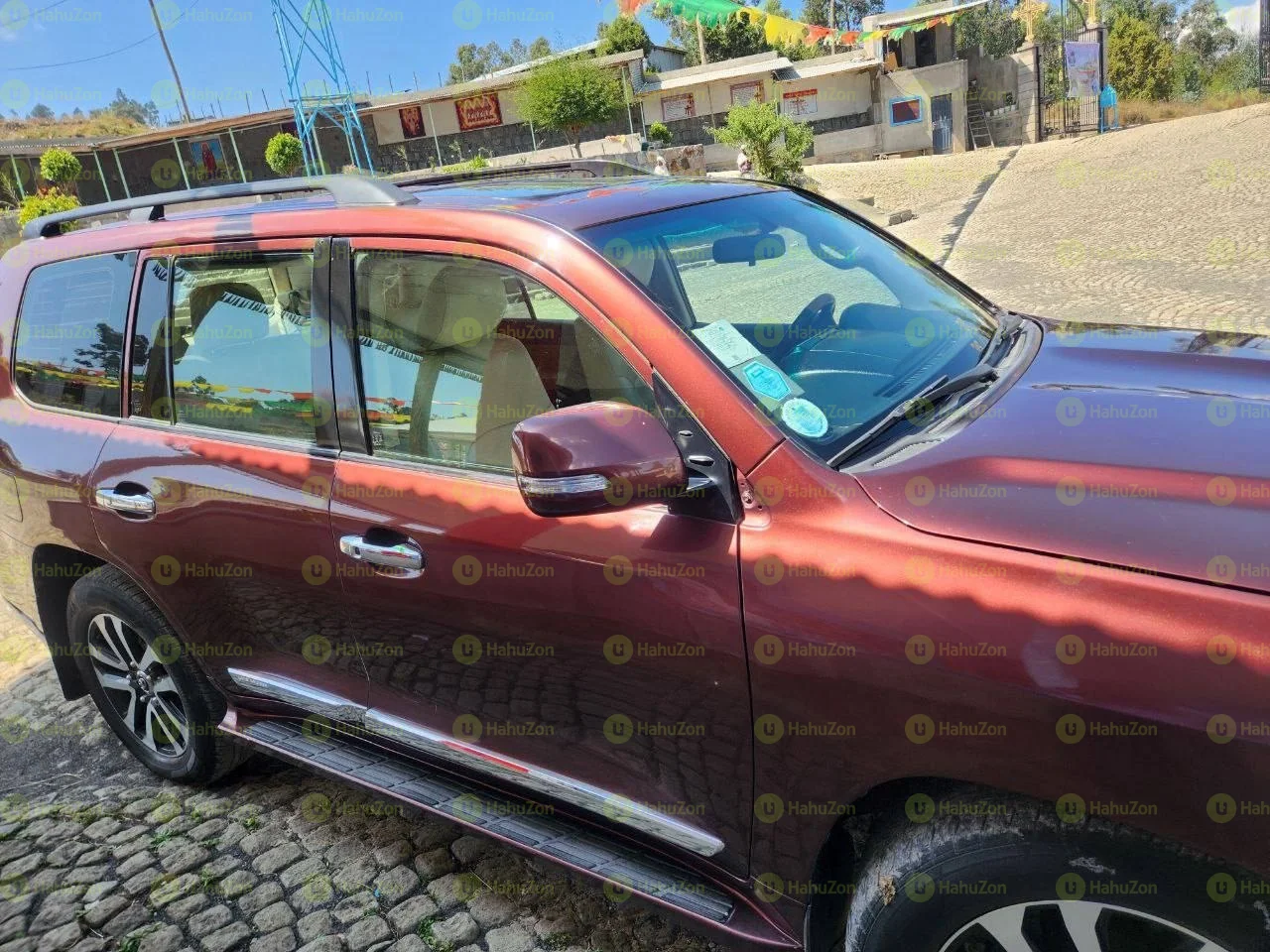 2022 Model-Toyota Landcruiser GXR