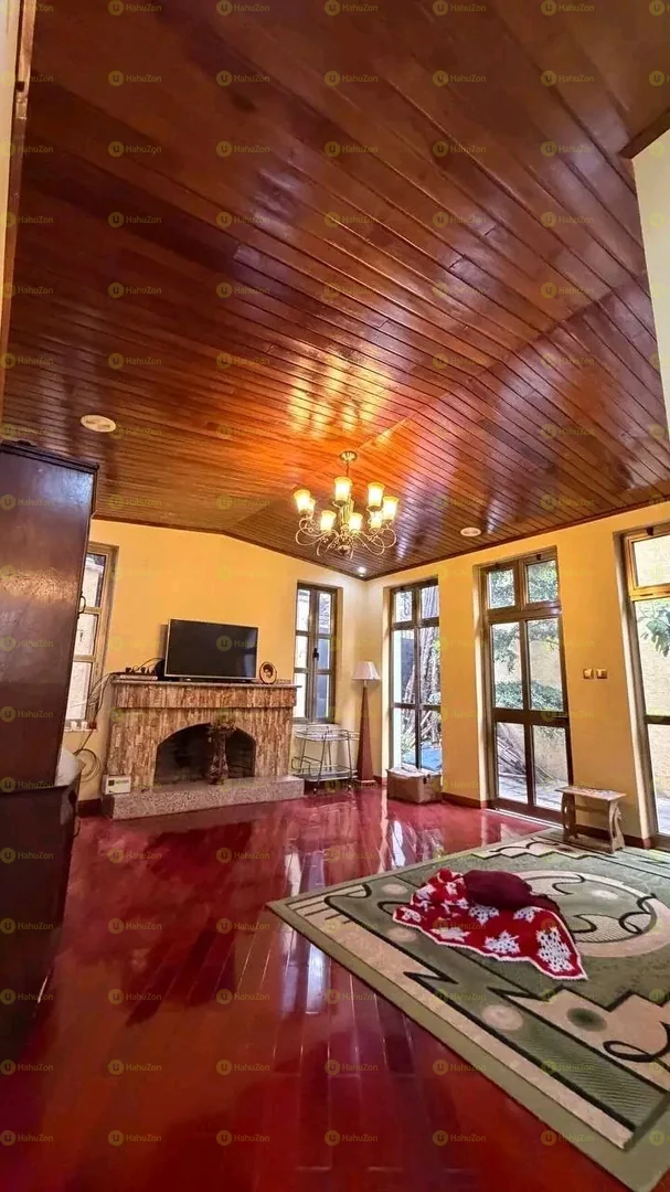 500 ካሬ የሚሸጥ G+2 ቤት በአያት