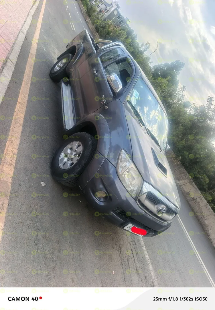 2008 Model-Toyota Hilux