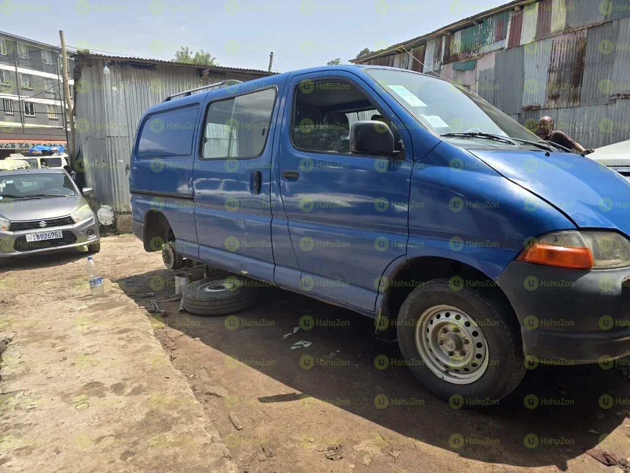 2001 Model-Hiace Dolphin