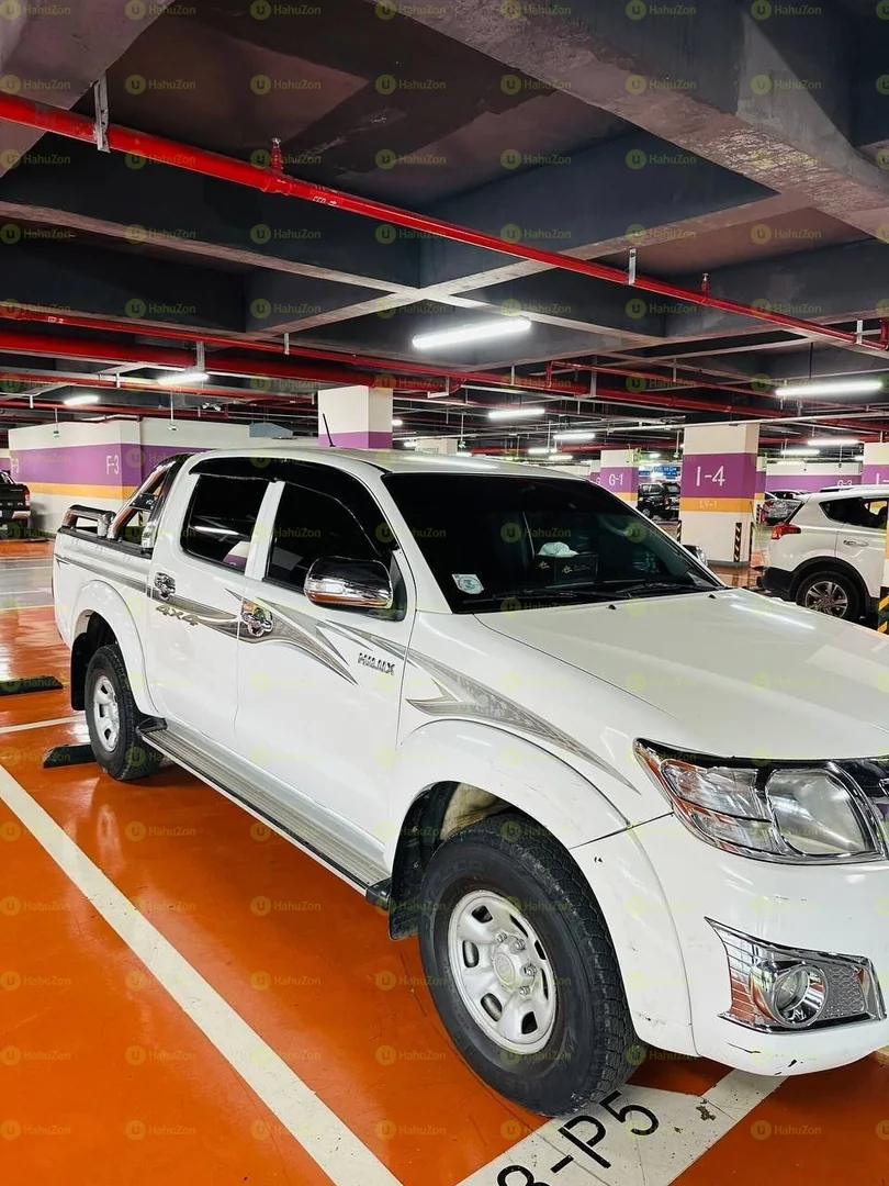 2015 Model-Toyota Hilux Double Cab