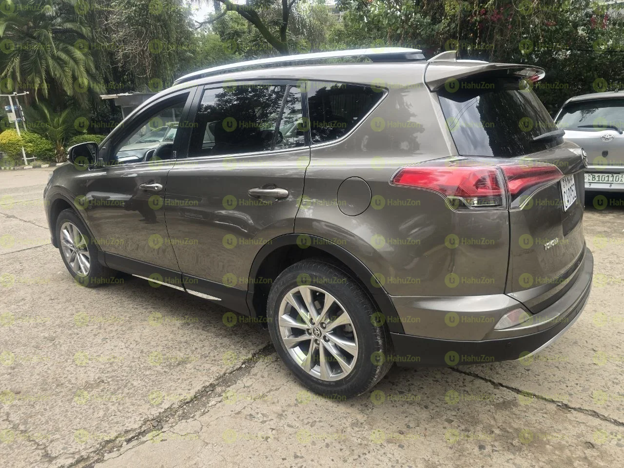 2018 Model-Toyota Rav 4