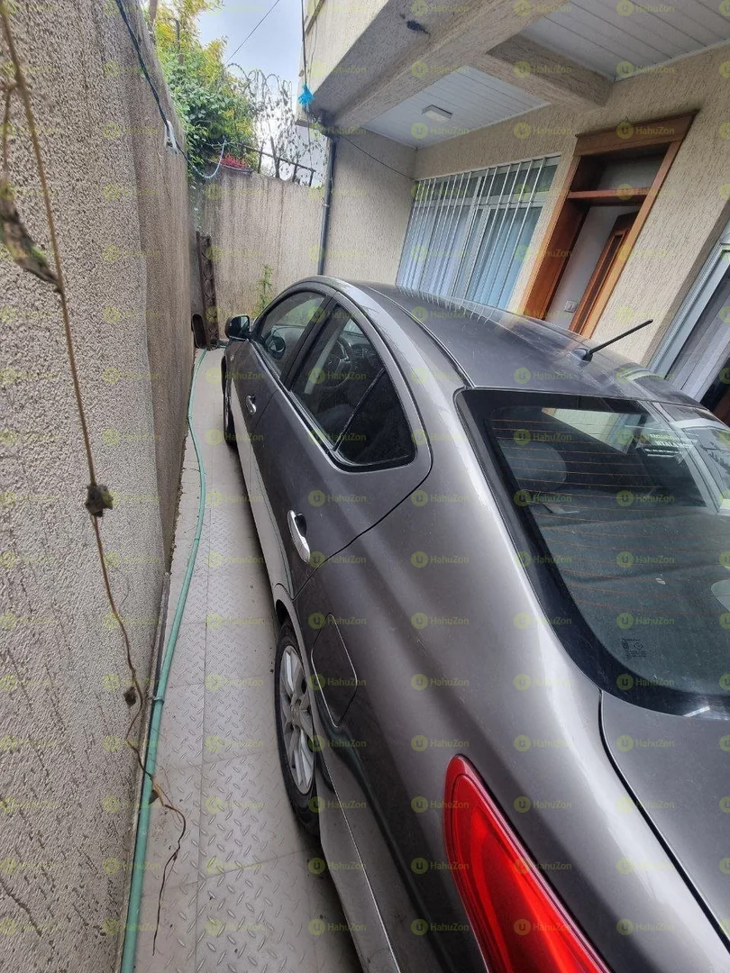 2017 Model-Nissan Almera