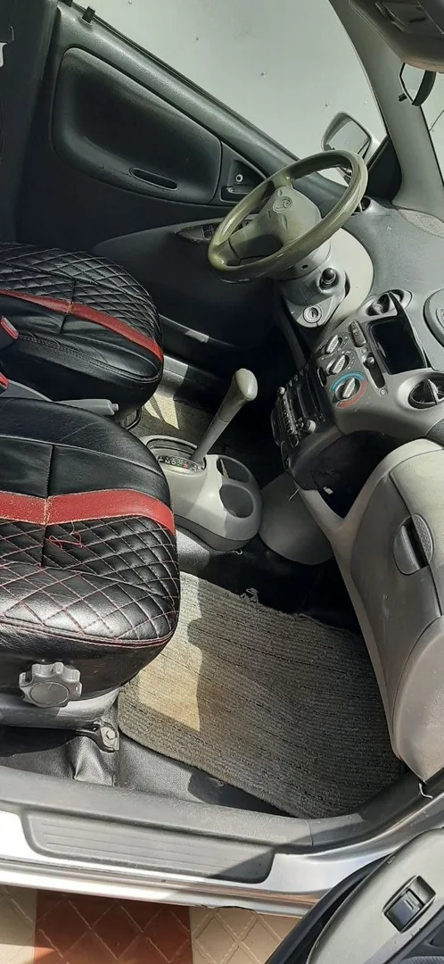 2001 Model-Toyota Corolla