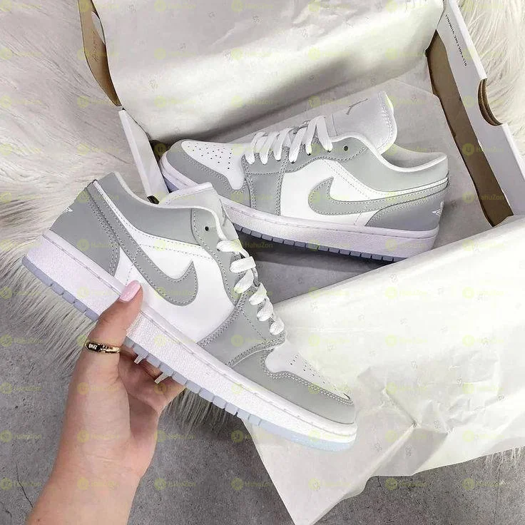 Jordan Low Wolf Grey Women's Shoes