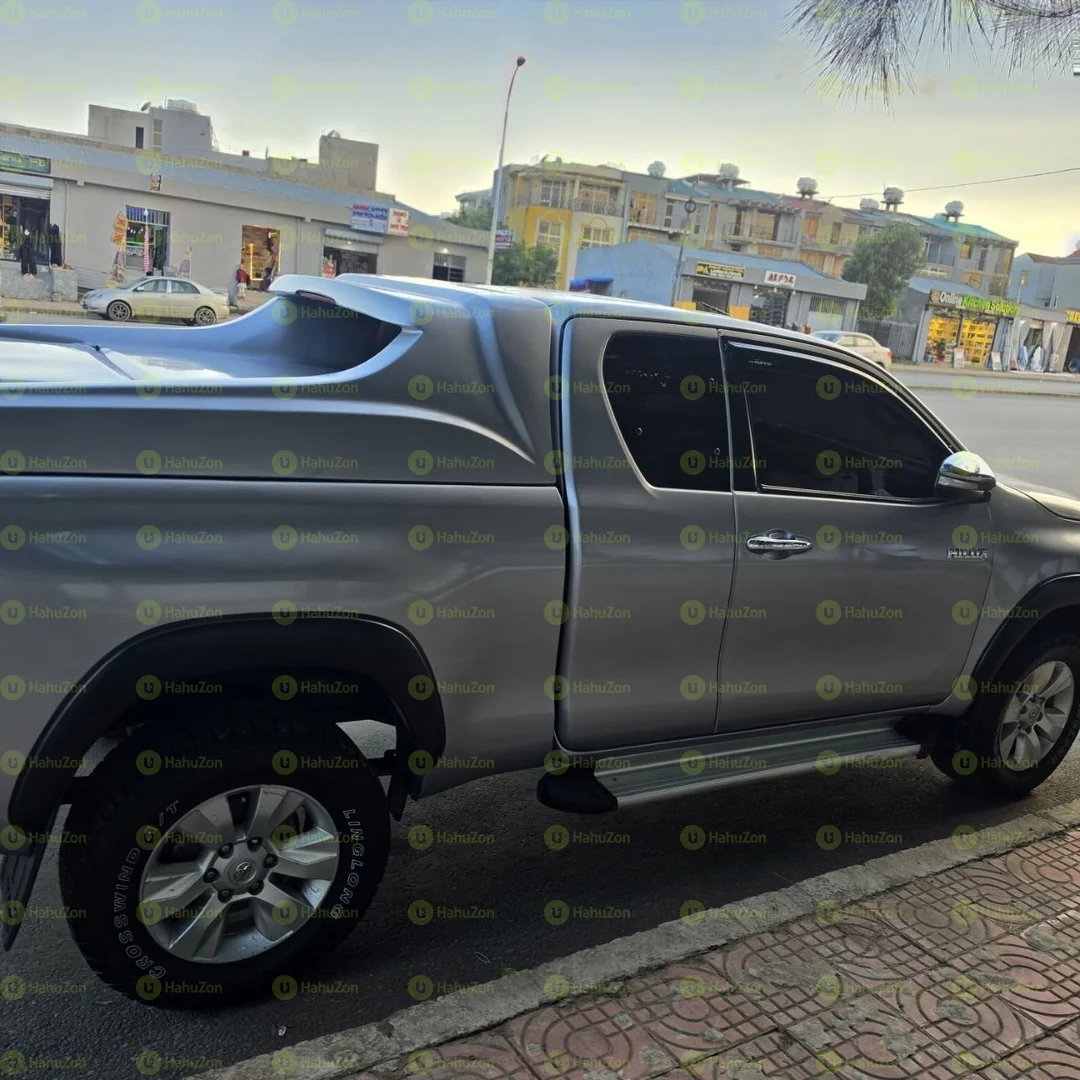 2016 Model-Toyota Hilux Revo